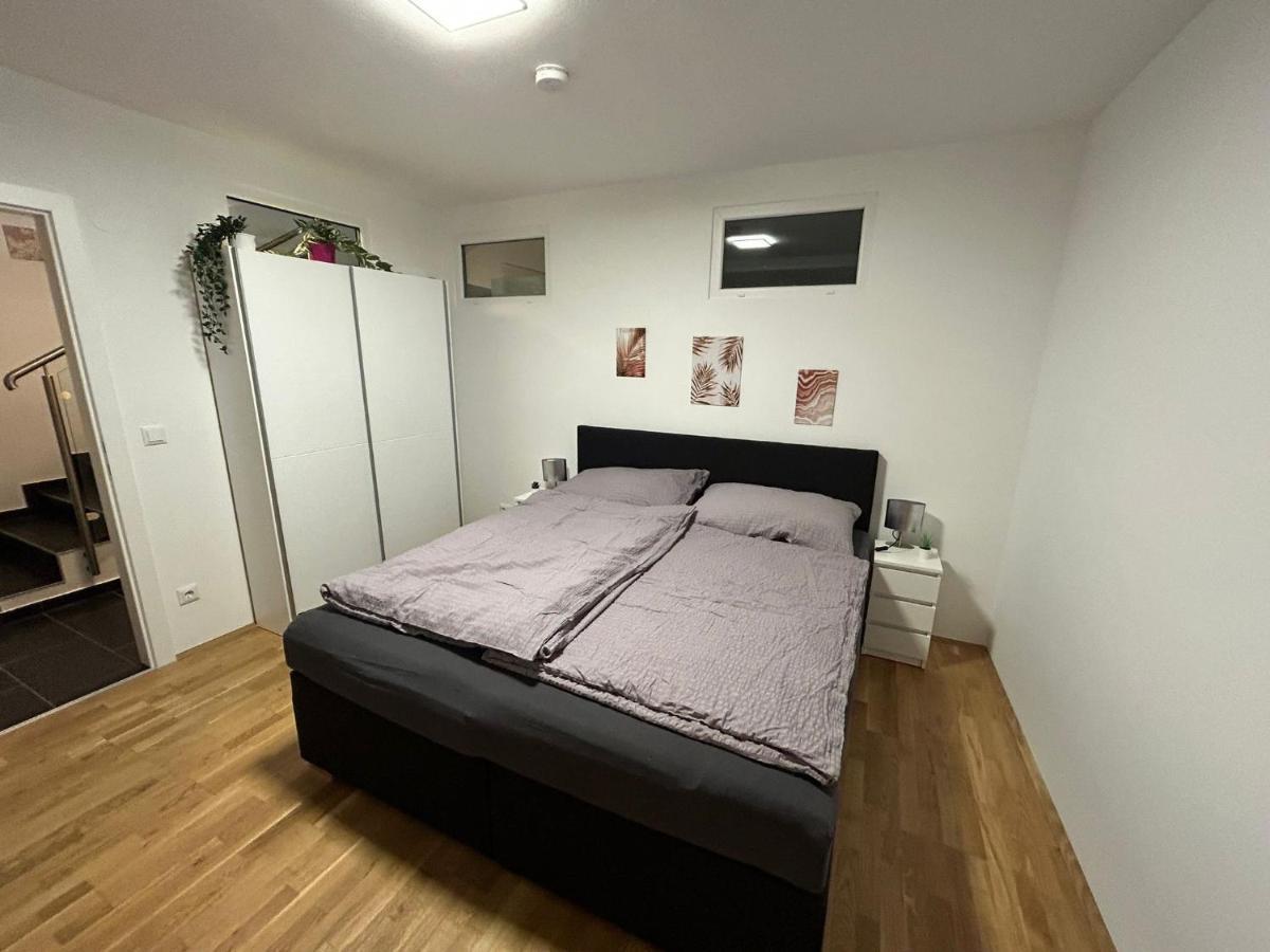Paky Appartements 00323 莱塔河畔布鲁克 外观 照片